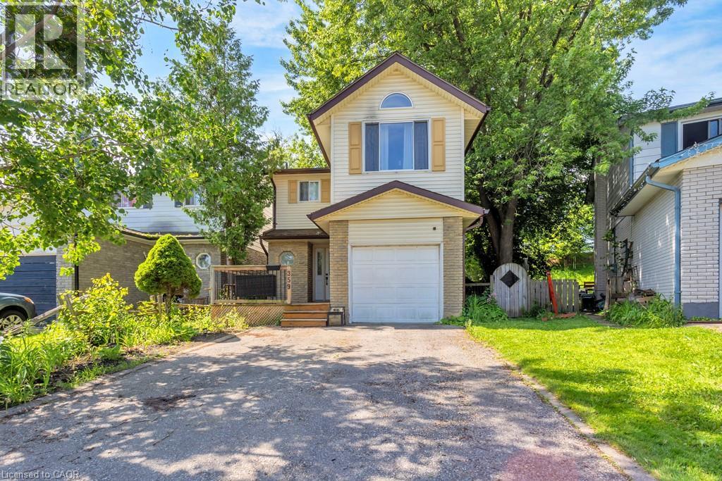 359 Westwood Drive, Kitchener, Ontario  N2M 2L3 - Photo 2 - 40740456