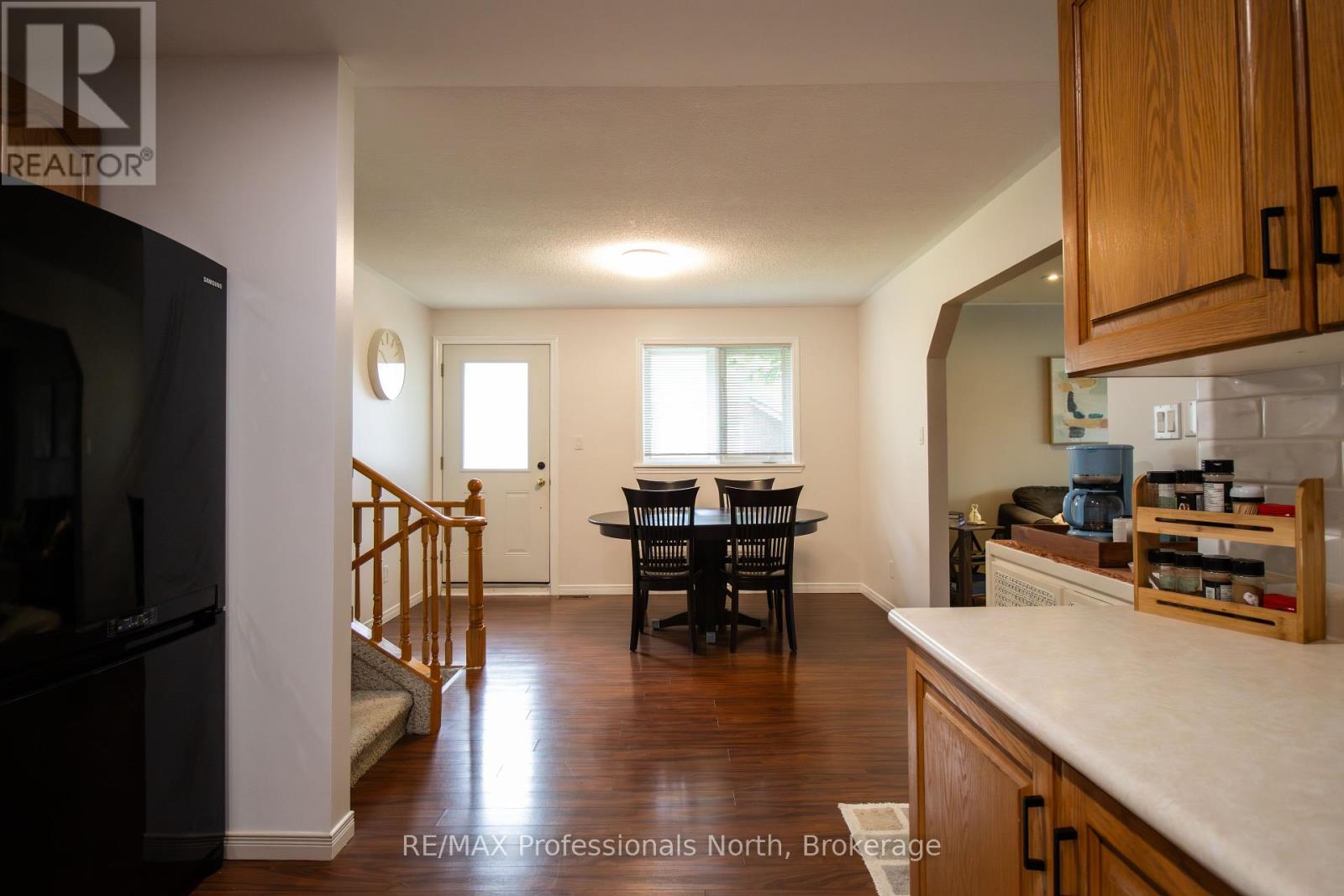 36 B Spencer Street, Bracebridge, Ontario  P1L 1E1 - Photo 7 - X12246615