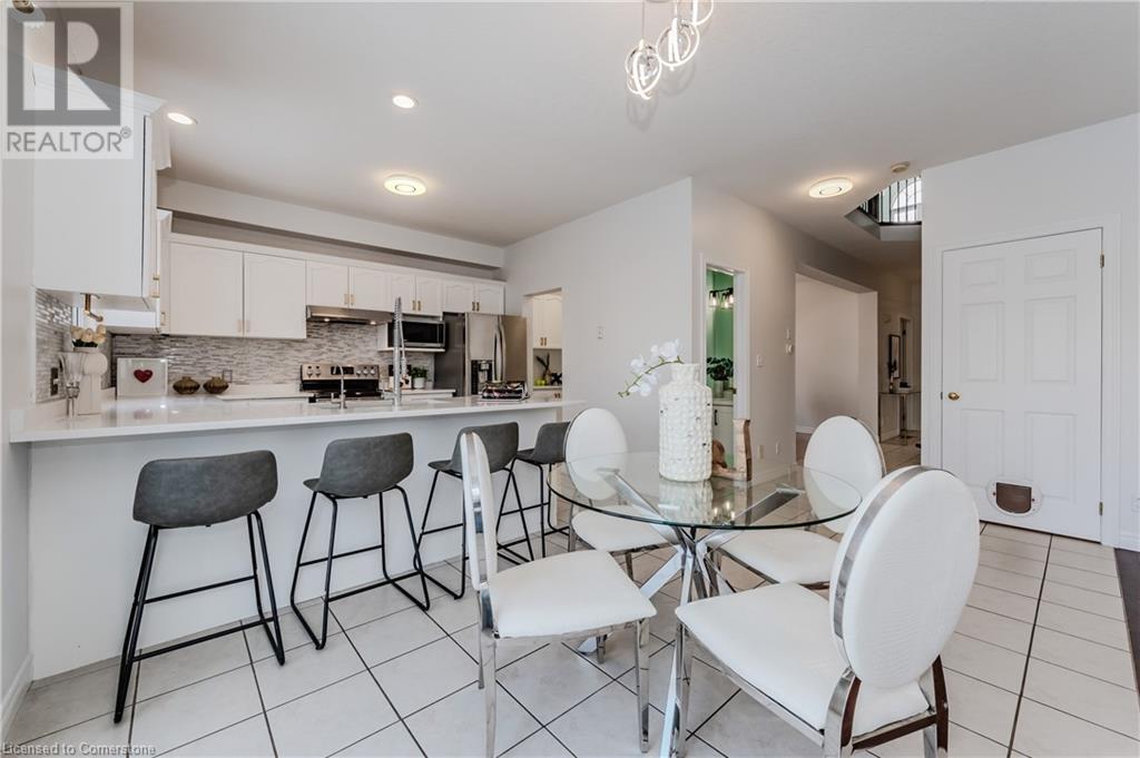 406 Woodrow Drive, Waterloo, Ontario  N2T 2V7 - Photo 8 - 40745366