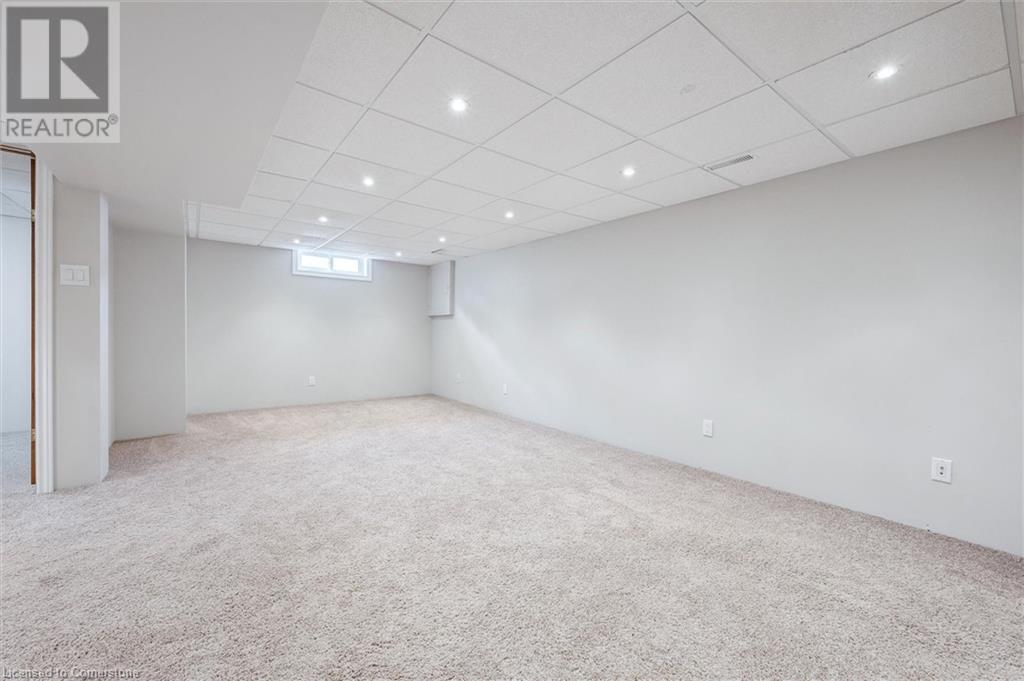 29 Strathcona Crescent, Kitchener, Ontario  N2B 2W8 - Photo 35 - 40744642