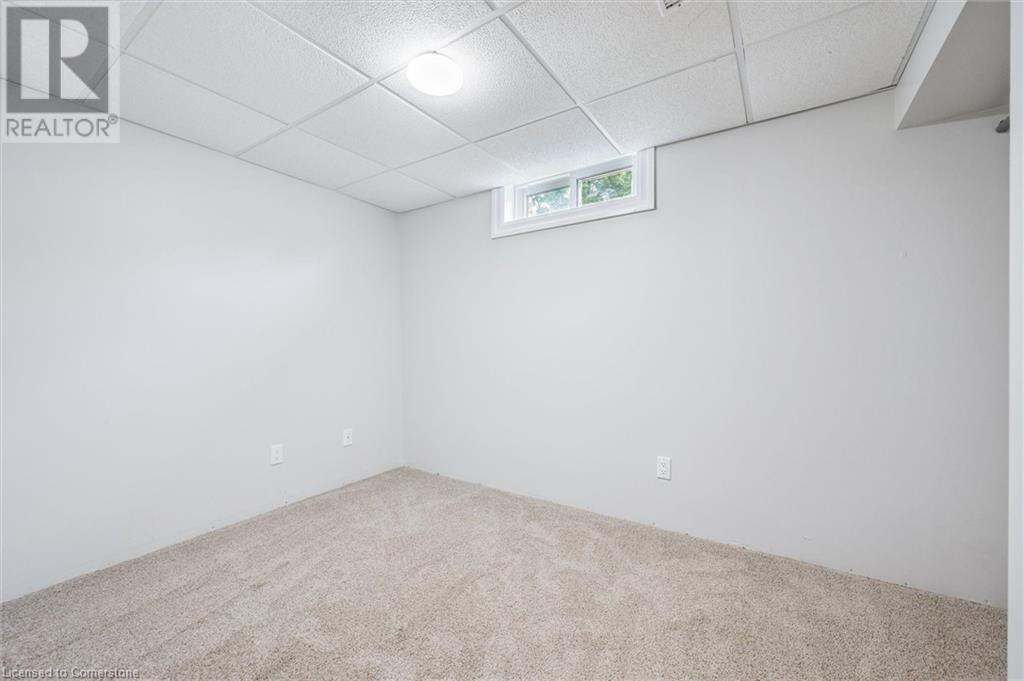 29 Strathcona Crescent, Kitchener, Ontario  N2B 2W8 - Photo 38 - 40744642