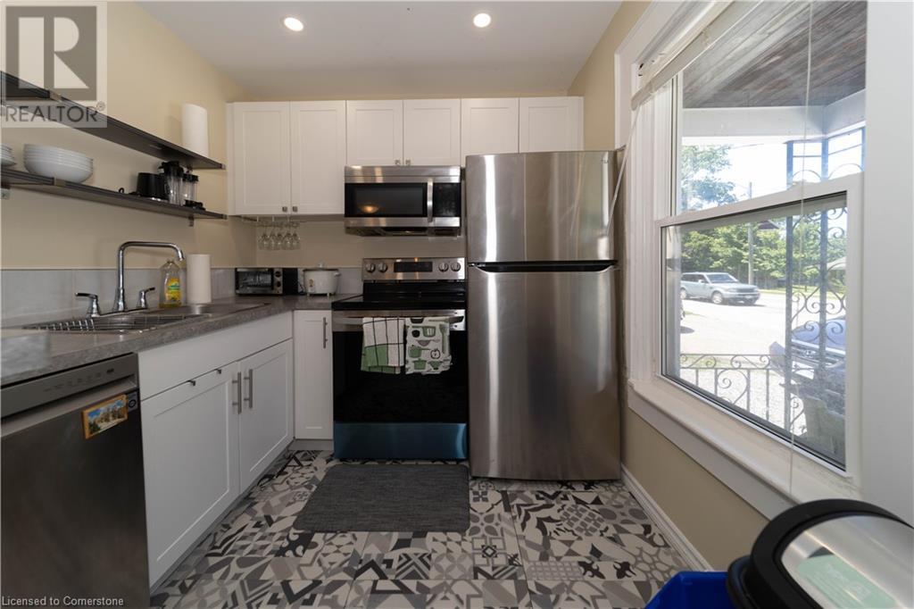 380 Glendale Avenue Unit# Lower, St. Catharines, Ontario  L2T 1C2 - Photo 7 - 40723573