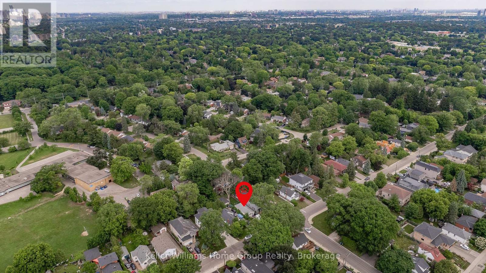 179 Angelene Street, Mississauga, Ontario  L5G 1X1 - Photo 26 - W12246808
