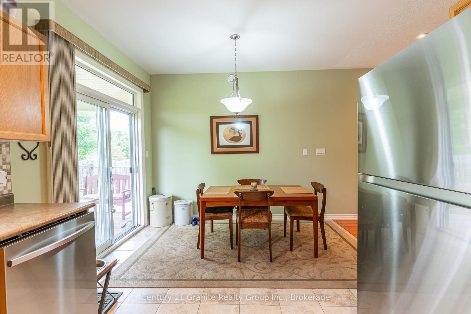 21 Windover Drive, Minden Hills, Ontario  K0M 2K0 - Photo 17 - X12246728