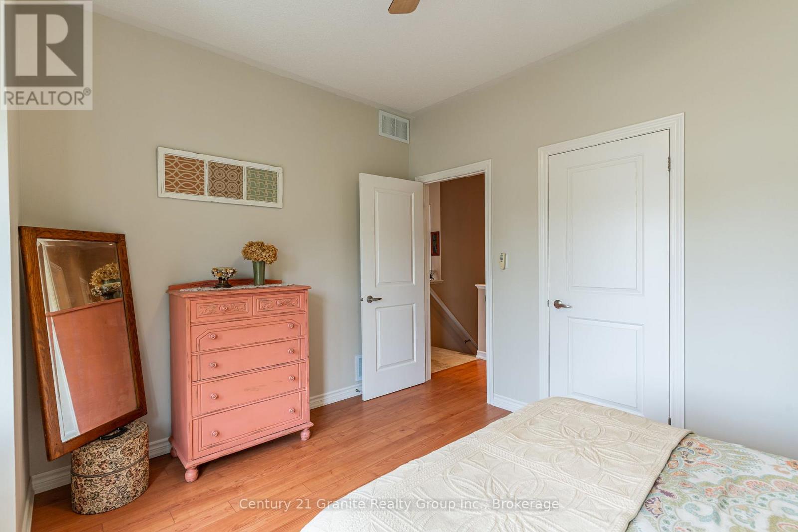 21 Windover Drive, Minden Hills, Ontario  K0M 2K0 - Photo 19 - X12246728