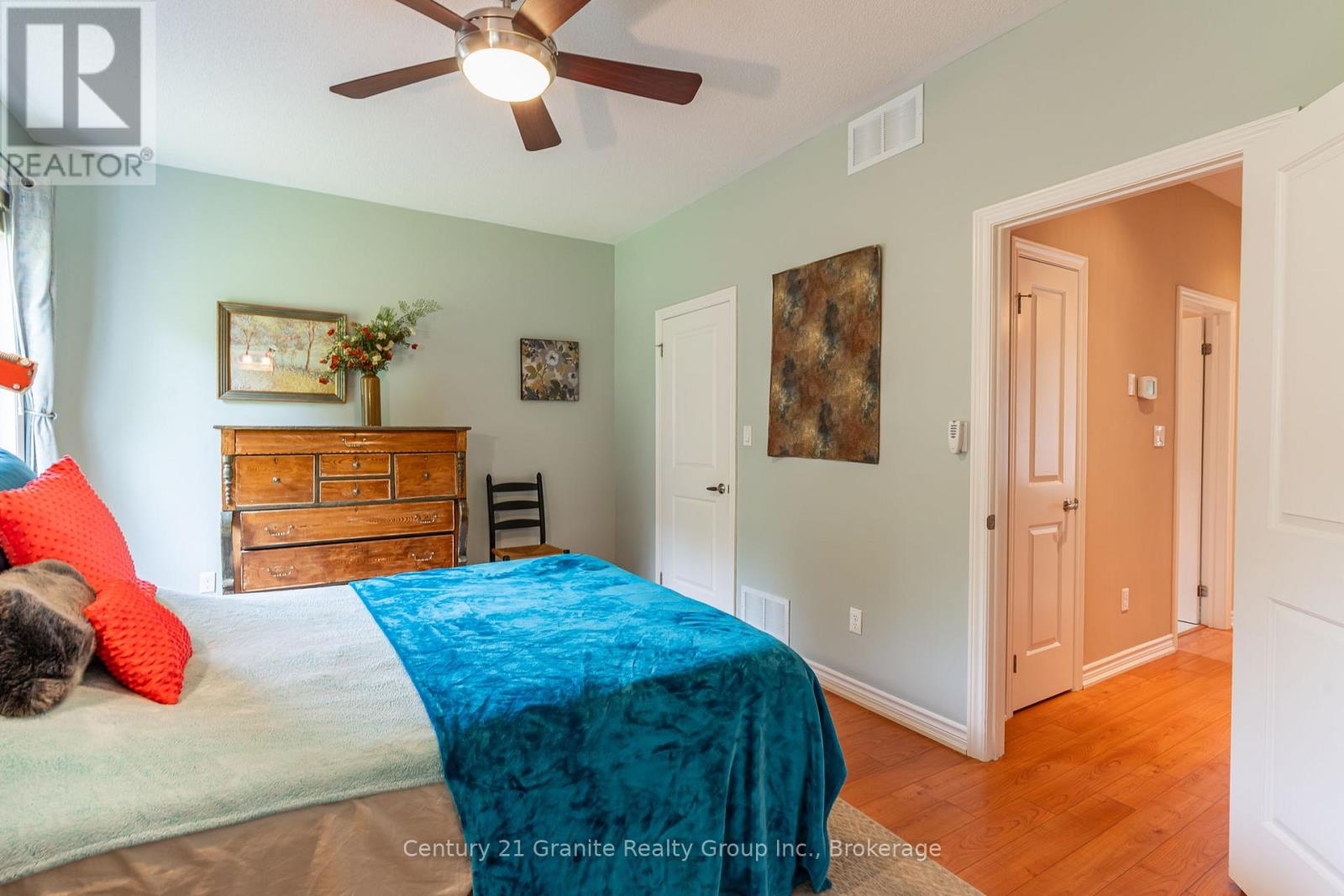 21 Windover Drive, Minden Hills, Ontario  K0M 2K0 - Photo 23 - X12246728
