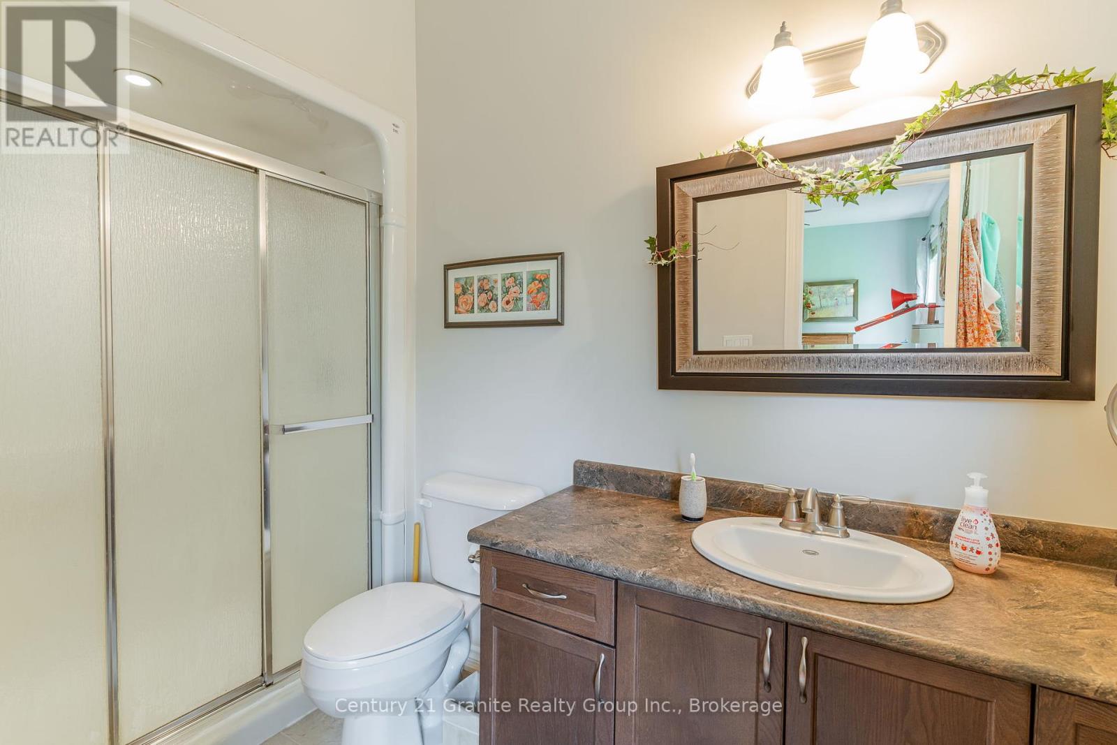 21 Windover Drive, Minden Hills, Ontario  K0M 2K0 - Photo 24 - X12246728