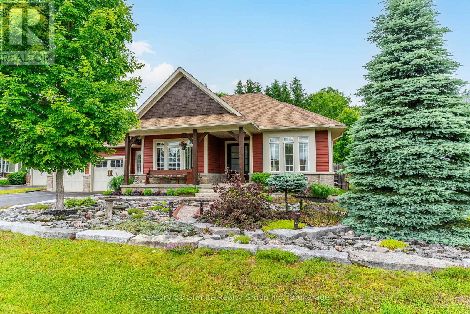 21 Windover Drive, Minden Hills, Ontario  K0M 2K0 - Photo 3 - X12246728