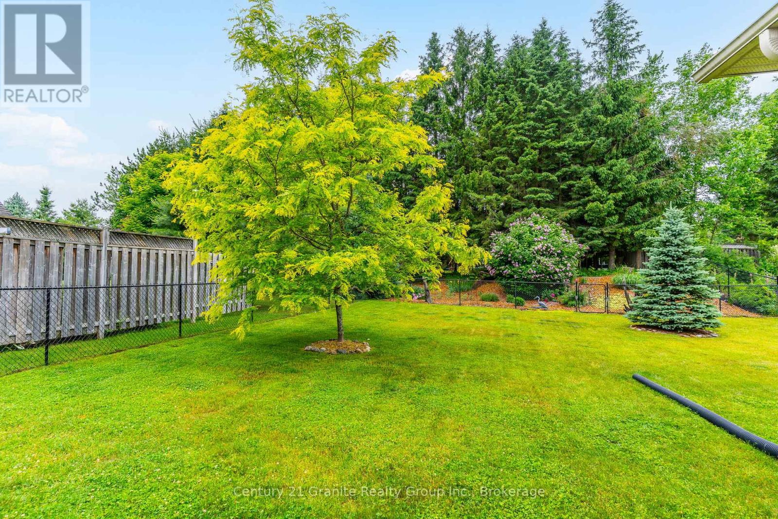 21 Windover Drive, Minden Hills, Ontario  K0M 2K0 - Photo 36 - X12246728