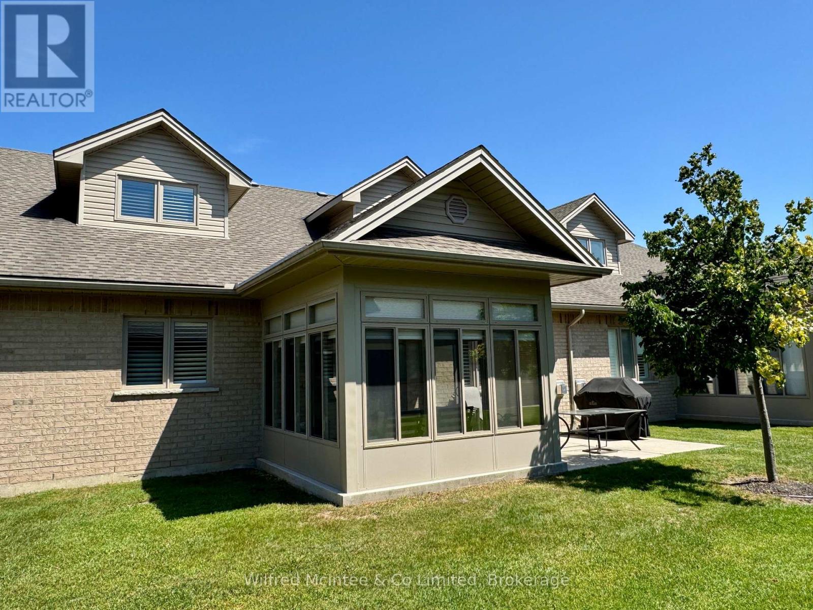 31 - 401 Victoria Street, Brockton, Ontario  N0G 2V0 - Photo 2 - X12246756