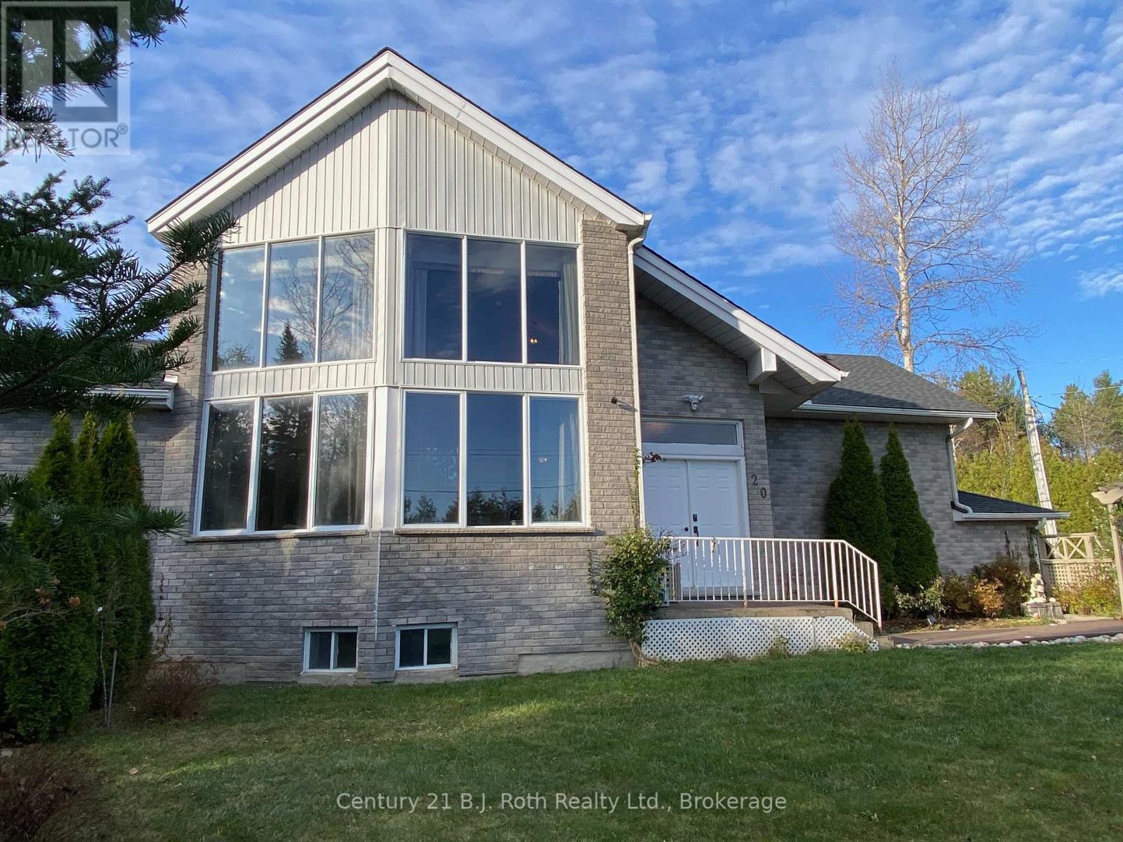 20 Grant Avenue E, Tiny, Ontario  L0L 1P1 - Photo 29 - S12246930