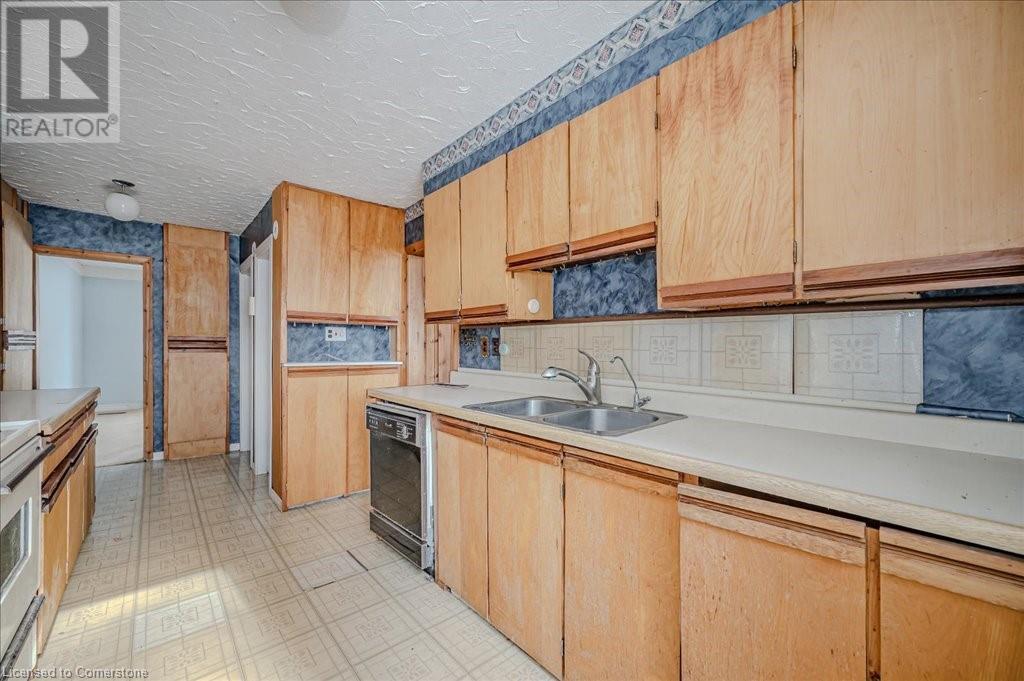 4085 Limestone Road, Campbellville, Ontario  L0P 1B0 - Photo 12 - 40745192