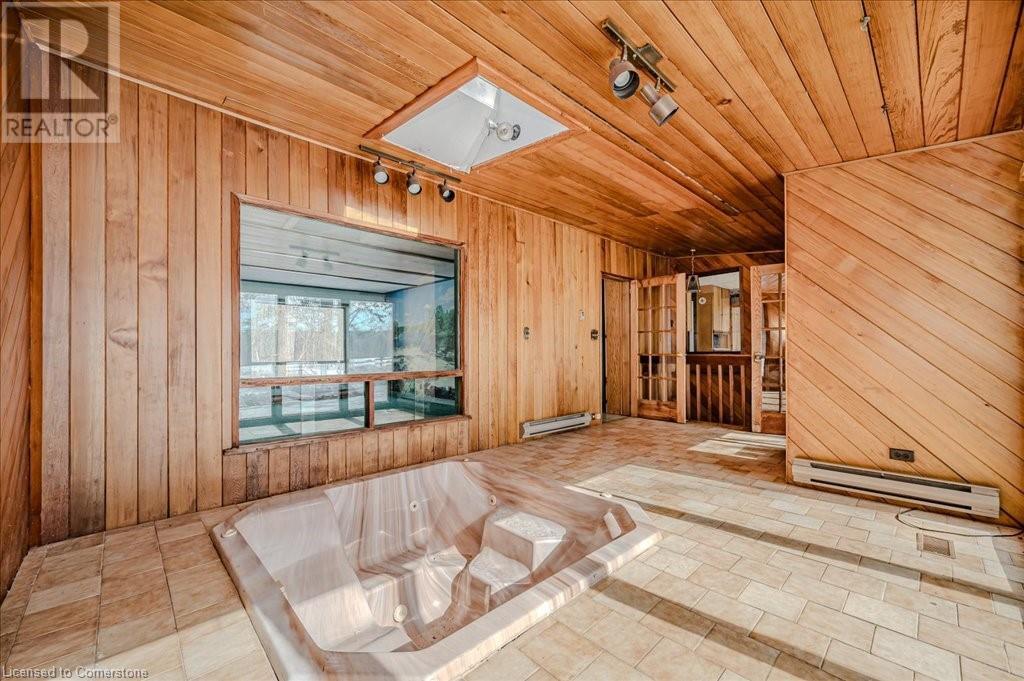 4085 Limestone Road, Campbellville, Ontario  L0P 1B0 - Photo 16 - 40745192