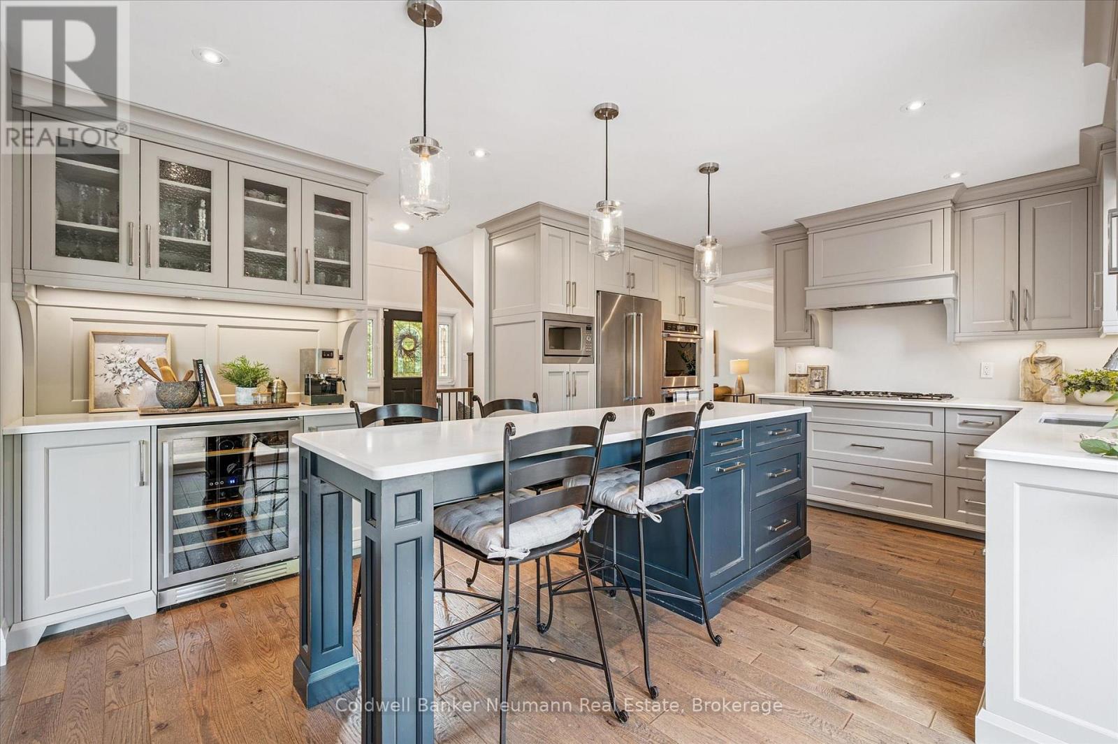 14 Bathgate Drive, Guelph, Ontario  N1L 1A8 - Photo 3 - X12246961