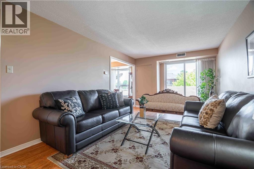 416 Limeridge Road E Unit# 216, Hamilton, Ontario  L9A 2S7 - Photo 13 - 40745457