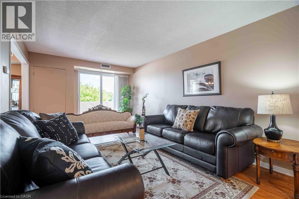 416 Limeridge Road E Unit# 216, Hamilton, Ontario  L9A 2S7 - Photo 14 - 40745457