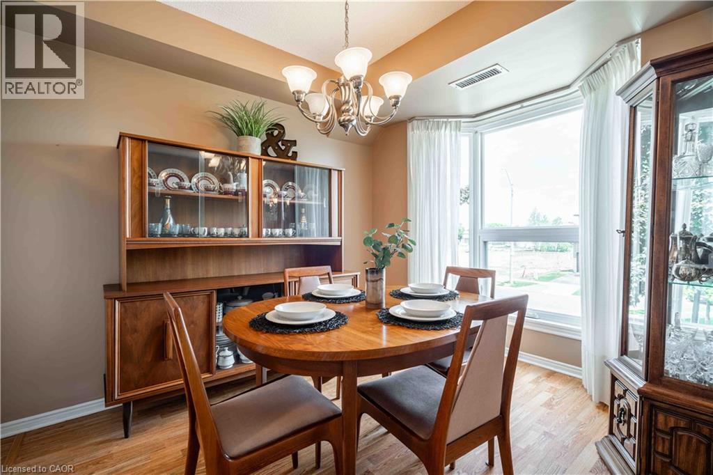416 Limeridge Road E Unit# 216, Hamilton, Ontario  L9A 2S7 - Photo 17 - 40745457