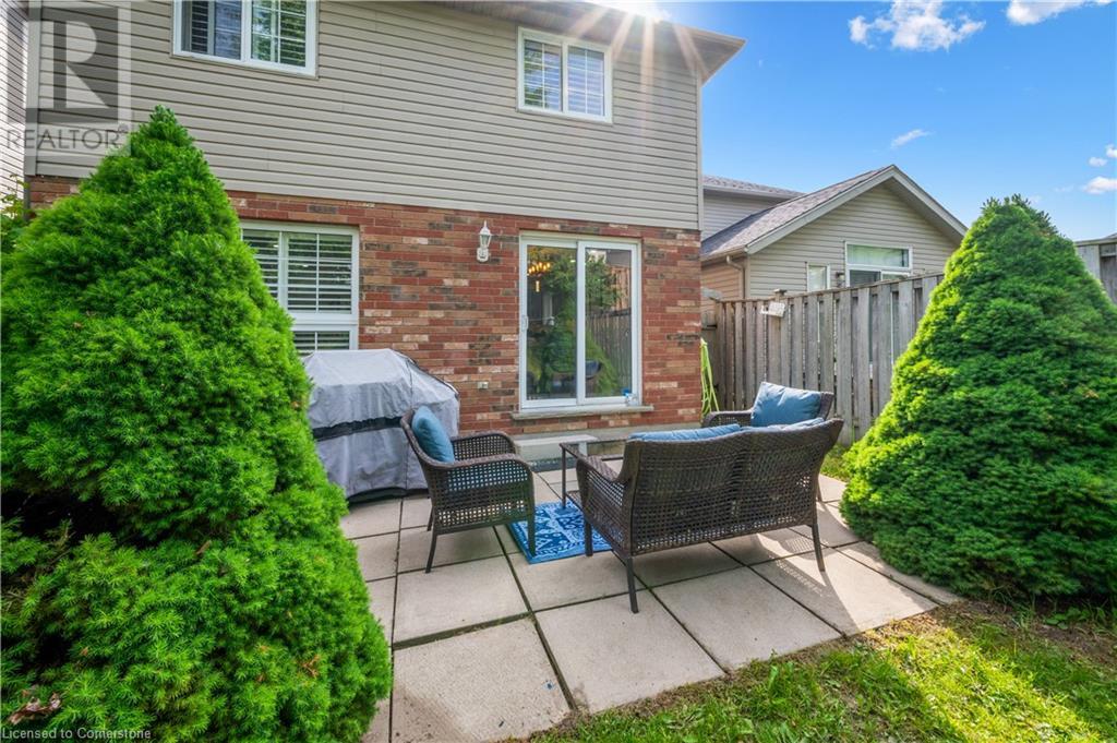 831 Whitecap Avenue, Waterloo, Ontario  N2K 4L4 - Photo 31 - 40745551