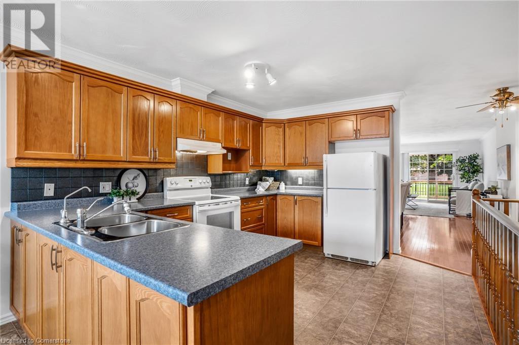 53 Herons Landing Unit# 10, Woodstock, Ontario  N4T 1V2 - Photo 8 - 40745478