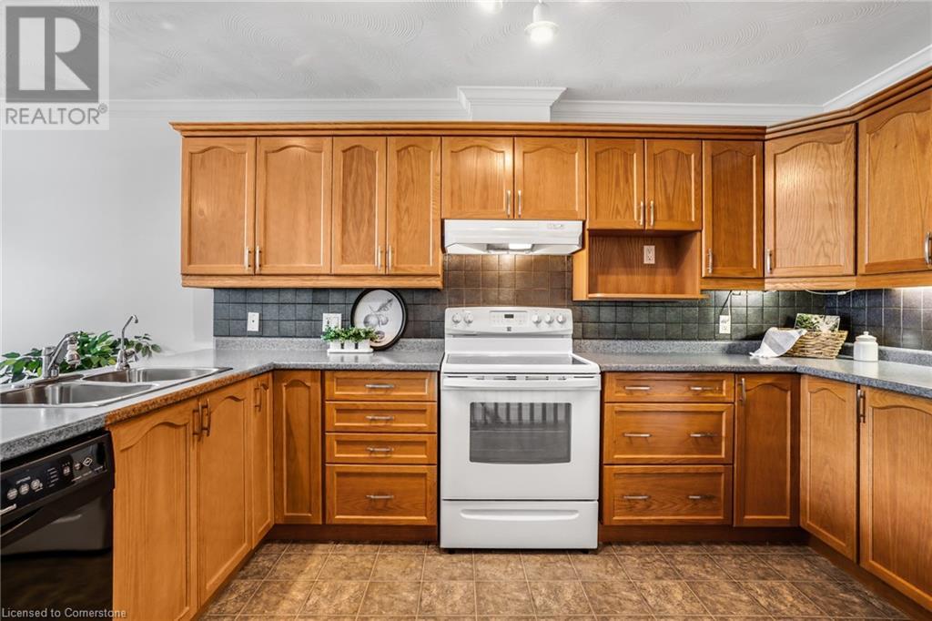 53 Herons Landing Unit# 10, Woodstock, Ontario  N4T 1V2 - Photo 9 - 40745478