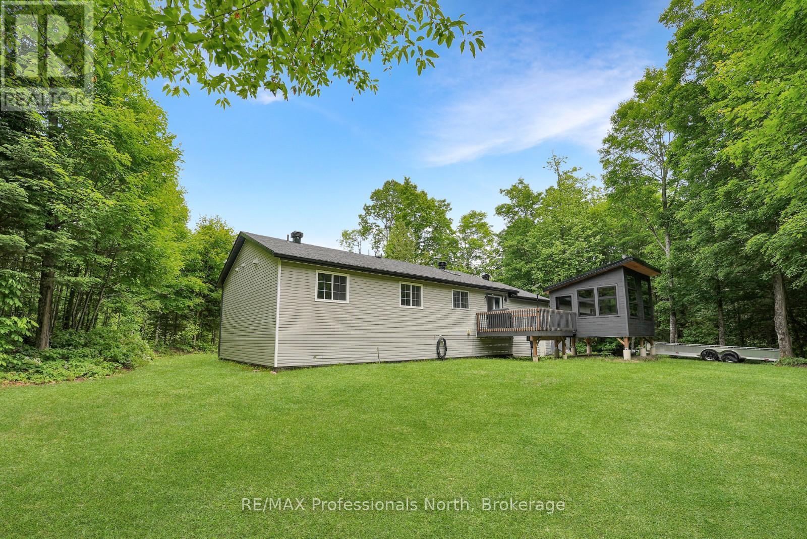 1043 Broadleaf Road, Highlands East, Ontario  K0L 3C0 - Photo 35 - X12247238