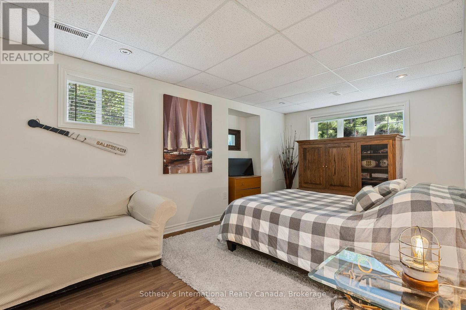 62 Oliver Drive, Tiny, Ontario  L0L 2J0 - Photo 32 - S12247363