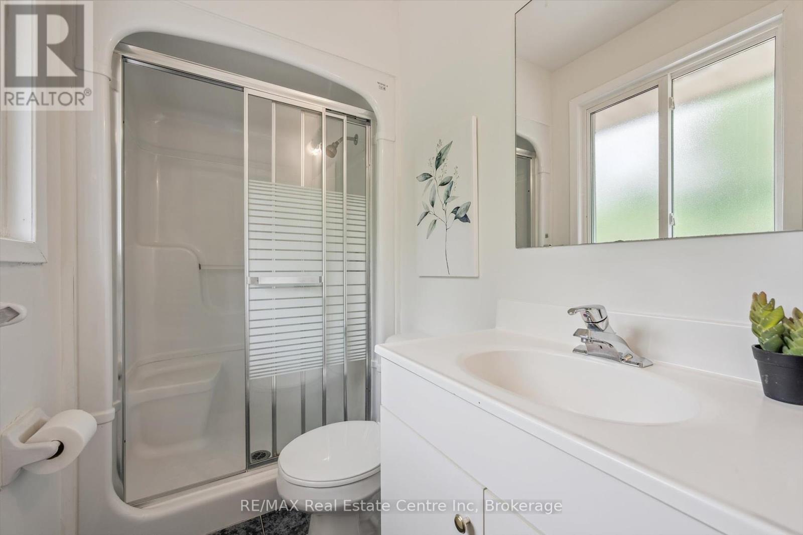 101 Harvard Road, Guelph, Ontario  N1G 2X9 - Photo 21 - X12247303