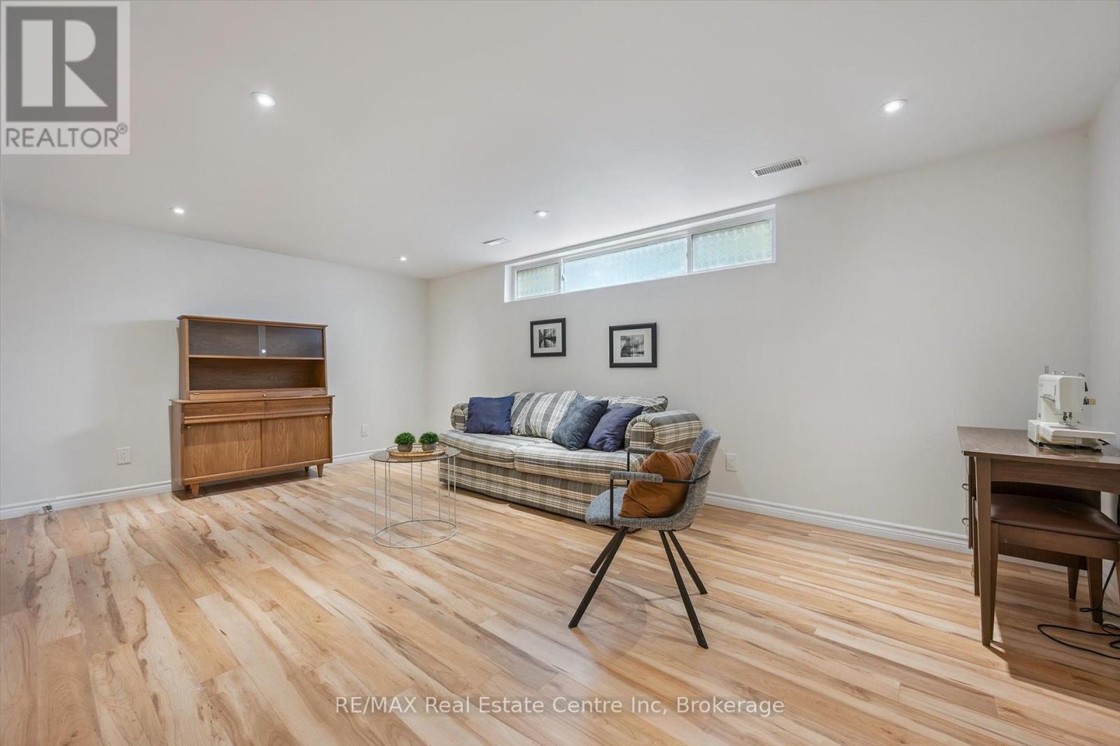 101 Harvard Road, Guelph, Ontario  N1G 2X9 - Photo 25 - X12247303