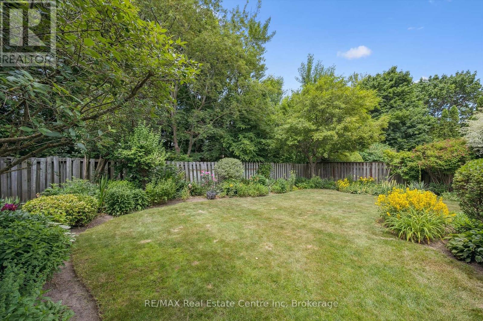 101 Harvard Road, Guelph, Ontario  N1G 2X9 - Photo 32 - X12247303