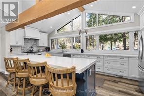 1050 Fair-Lee Park Road, Muskoka Lakes, Ontario  P0B 1G0 - Photo 7 - X12247370