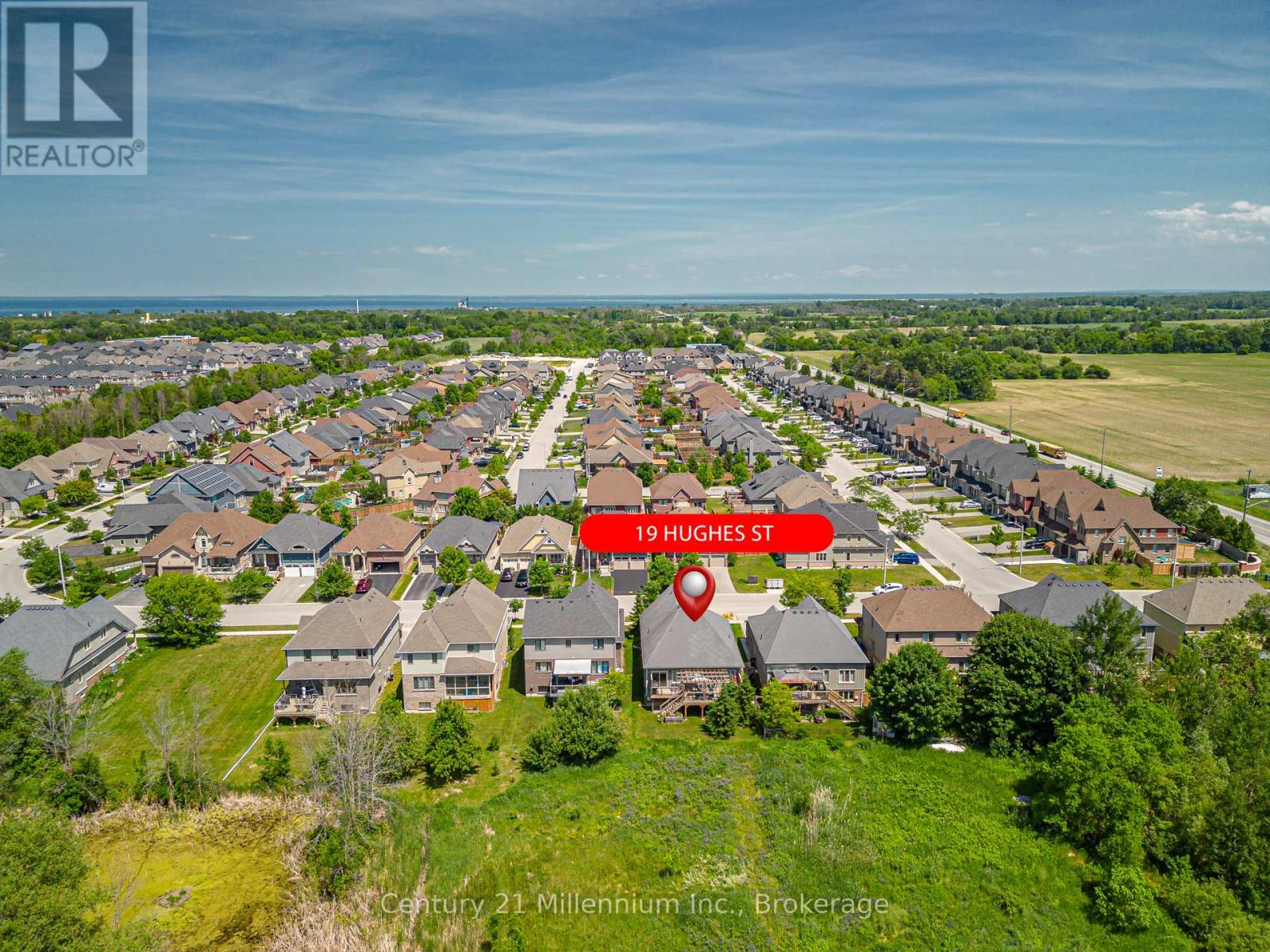 19 Hughes Street, Collingwood, Ontario  L9Y 0W7 - Photo 4 - S12247629