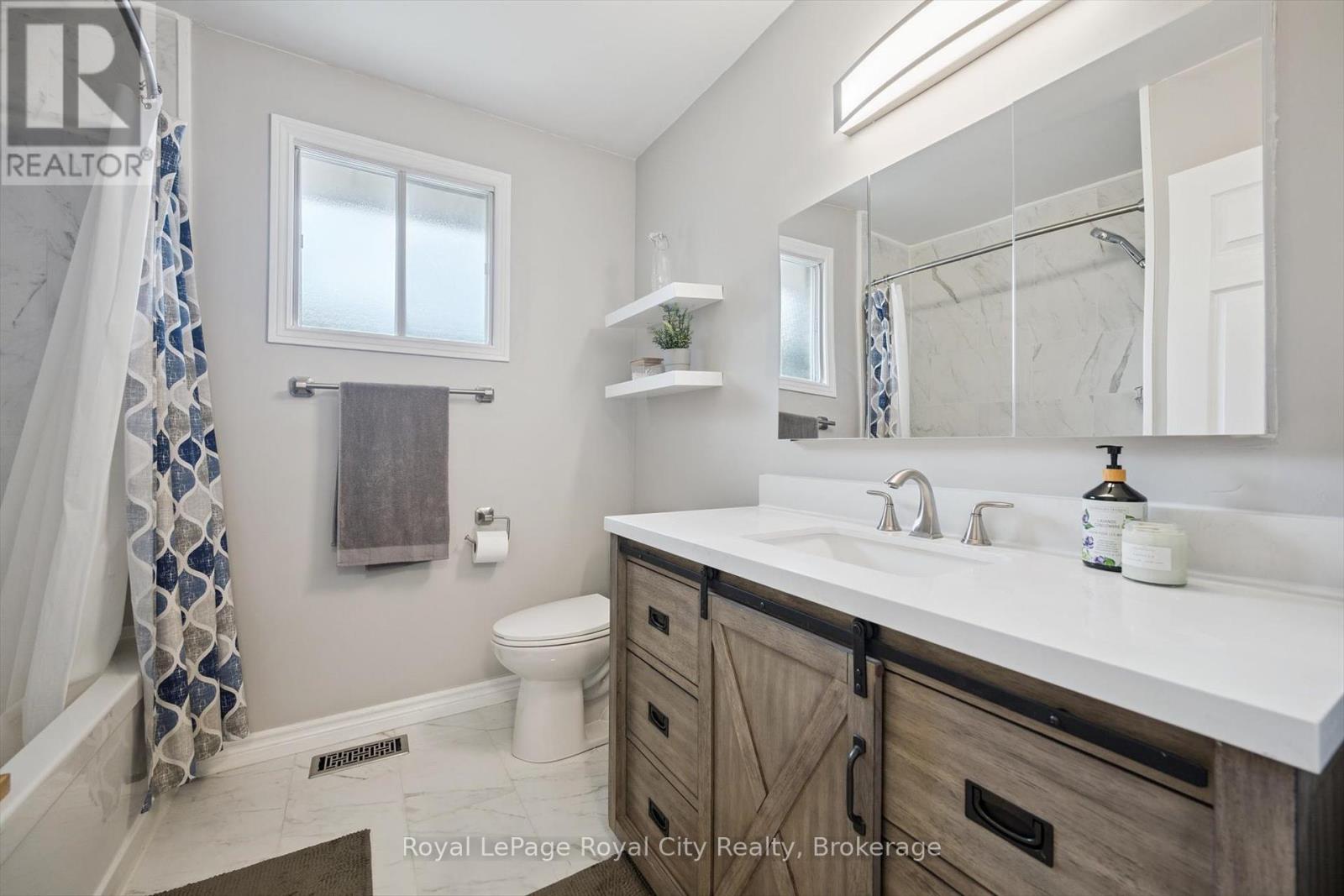 187 The Country Way, Kitchener, Ontario  N2E 2T5 - Photo 22 - X12247652