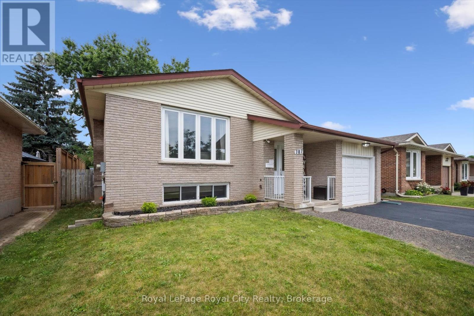 187 The Country Way, Kitchener, Ontario  N2E 2T5 - Photo 3 - X12247652