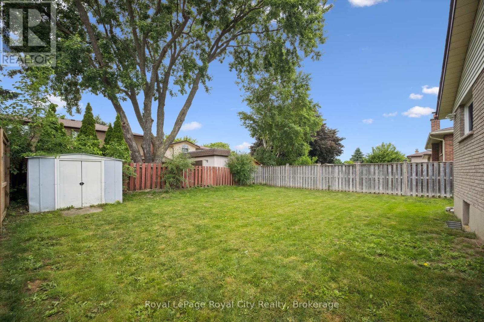 187 The Country Way, Kitchener, Ontario  N2E 2T5 - Photo 39 - X12247652