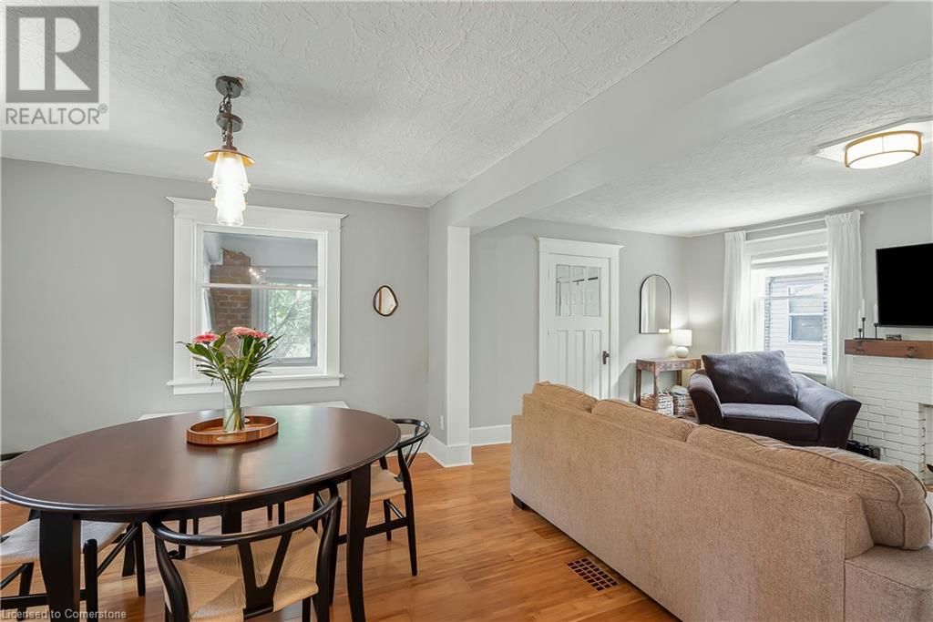 35 Moore Avenue N, Waterloo, Ontario  N2J 3E4 - Photo 9 - 40745453