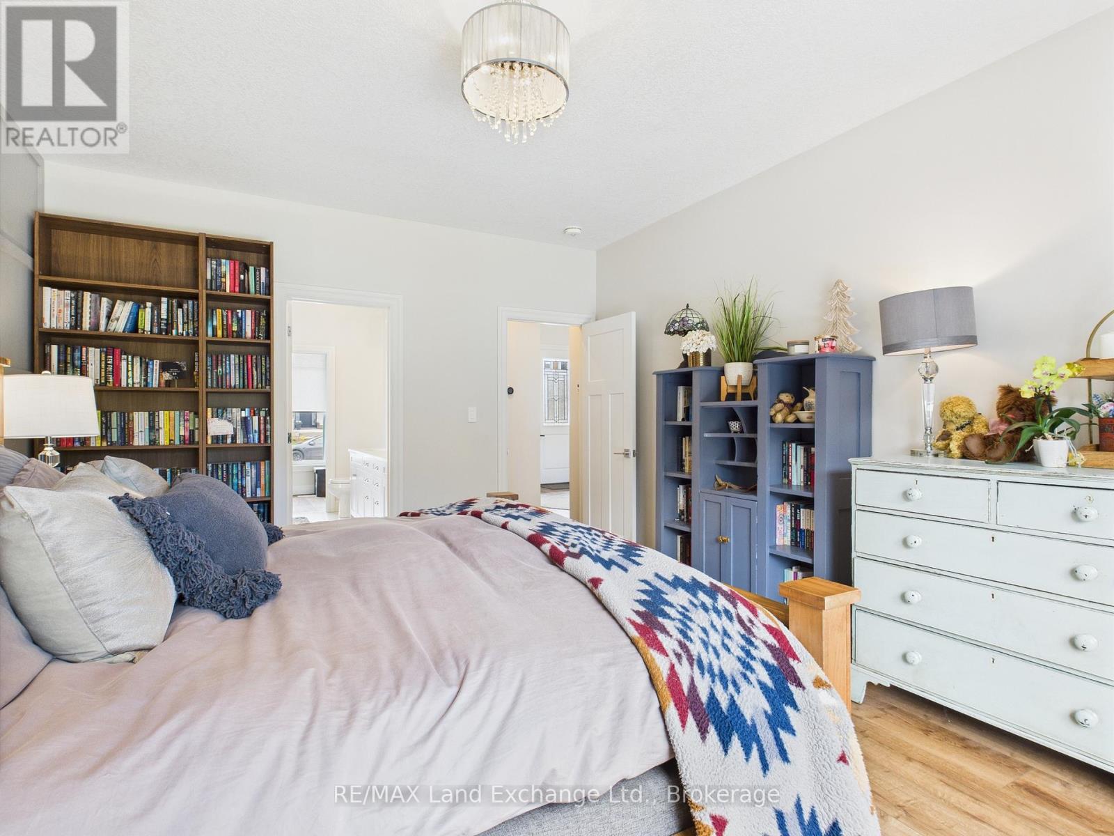 915 Bogdanovic Way, Huron-Kinloss, Ontario  N2Z 0H3 - Photo 16 - X12247732