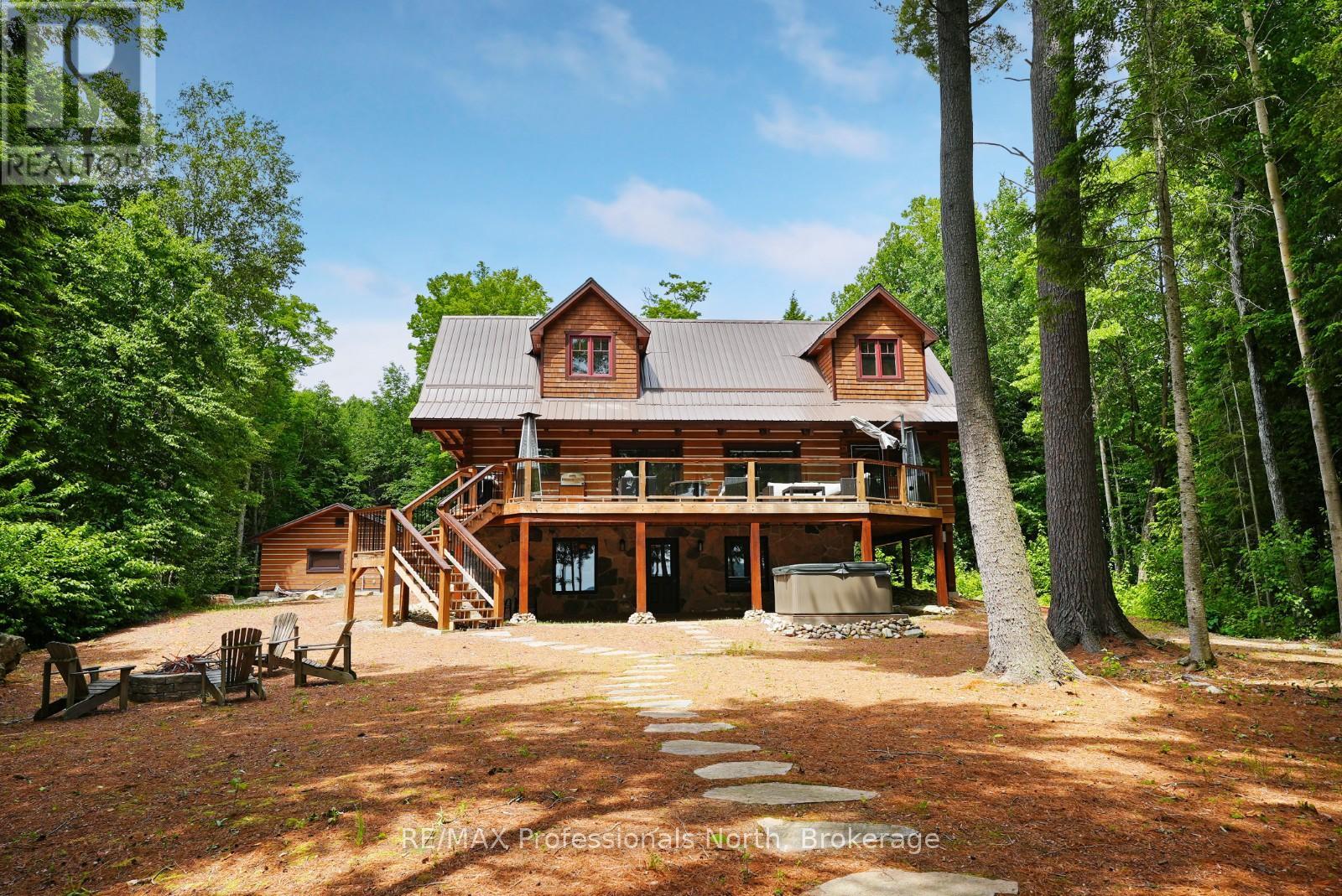 2943 BOICE BRADLEY DRIVE, Dysart et al, Ontario