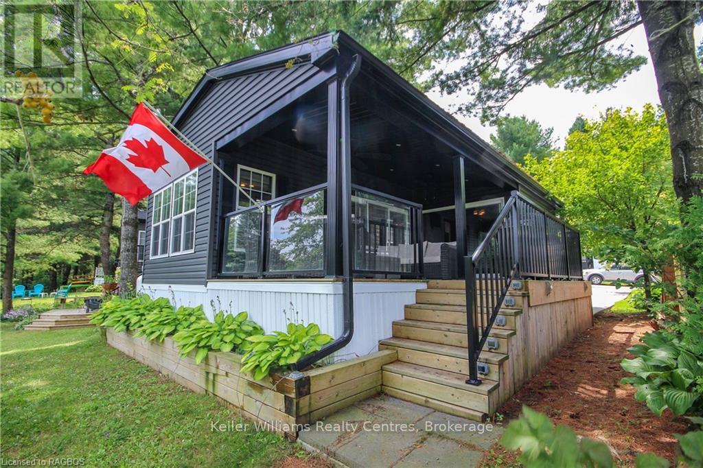 P75 - 13 Southline Avenue, Huron-Kinloss, Ontario  N2Z 2X5 - Photo 6 - X12247756