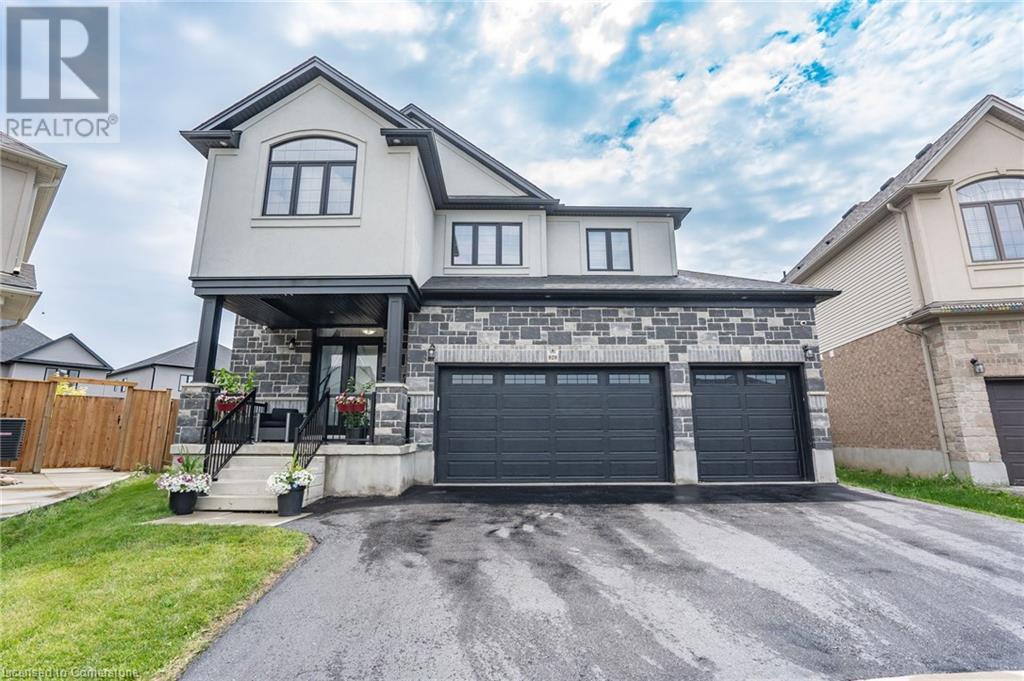 920 RIVER RIDGE Court, Kitchener, Ontario