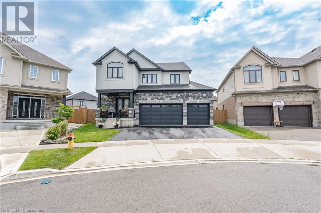 920 River Ridge Court, Kitchener, Ontario  N2A 0H2 - Photo 2 - 40745426