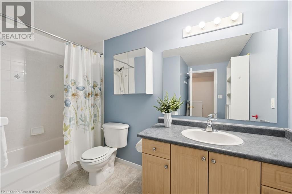 132 Donnenwerth Drive, Kitchener, Ontario  N2E 4C8 - Photo 25 - 40744041