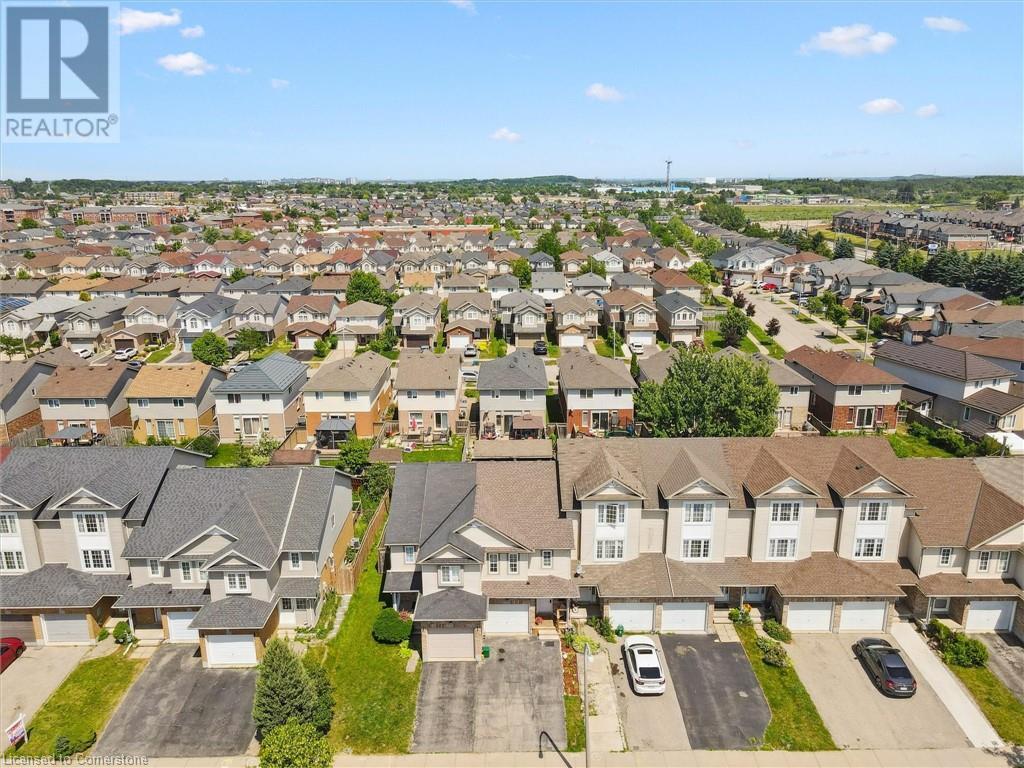 132 Donnenwerth Drive, Kitchener, Ontario  N2E 4C8 - Photo 38 - 40744041