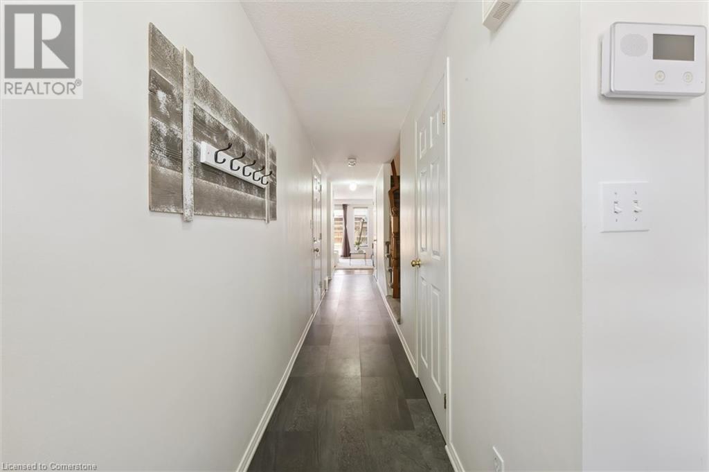 132 Donnenwerth Drive, Kitchener, Ontario  N2E 4C8 - Photo 7 - 40744041