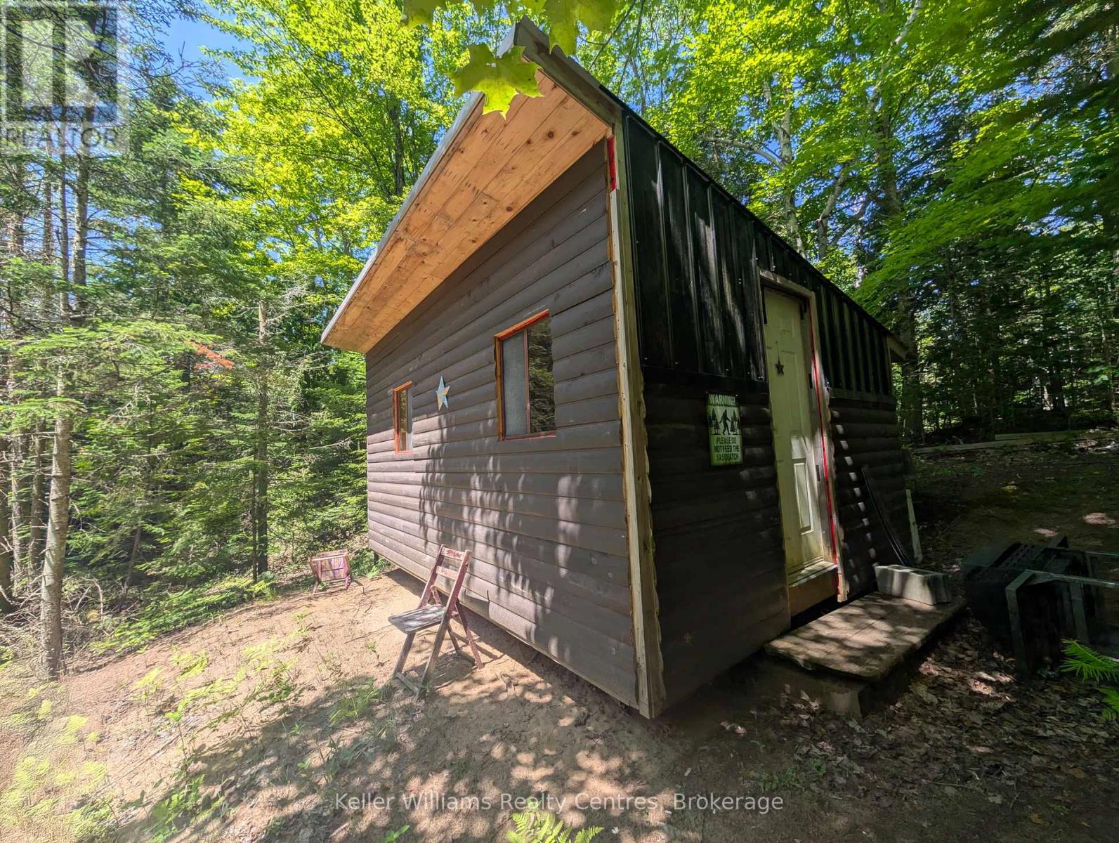 590-608 Huron Road, South Bruce Peninsula, Ontario  N0H 2T0 - Photo 10 - X12247786