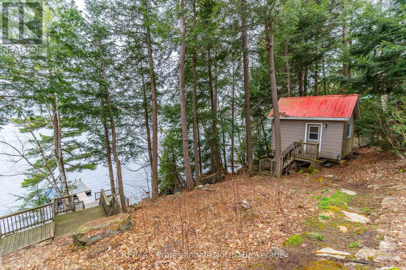 5997 Kennisis Lake Road, Dysart Et Al, Ontario  K0M 1S0 - Photo 41 - X12247793