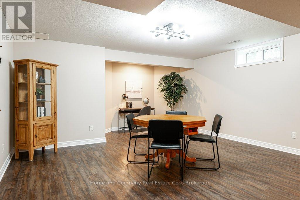 256 Boyce Street, Perth South, Ontario  N0K 1X0 - Photo 30 - X12247880