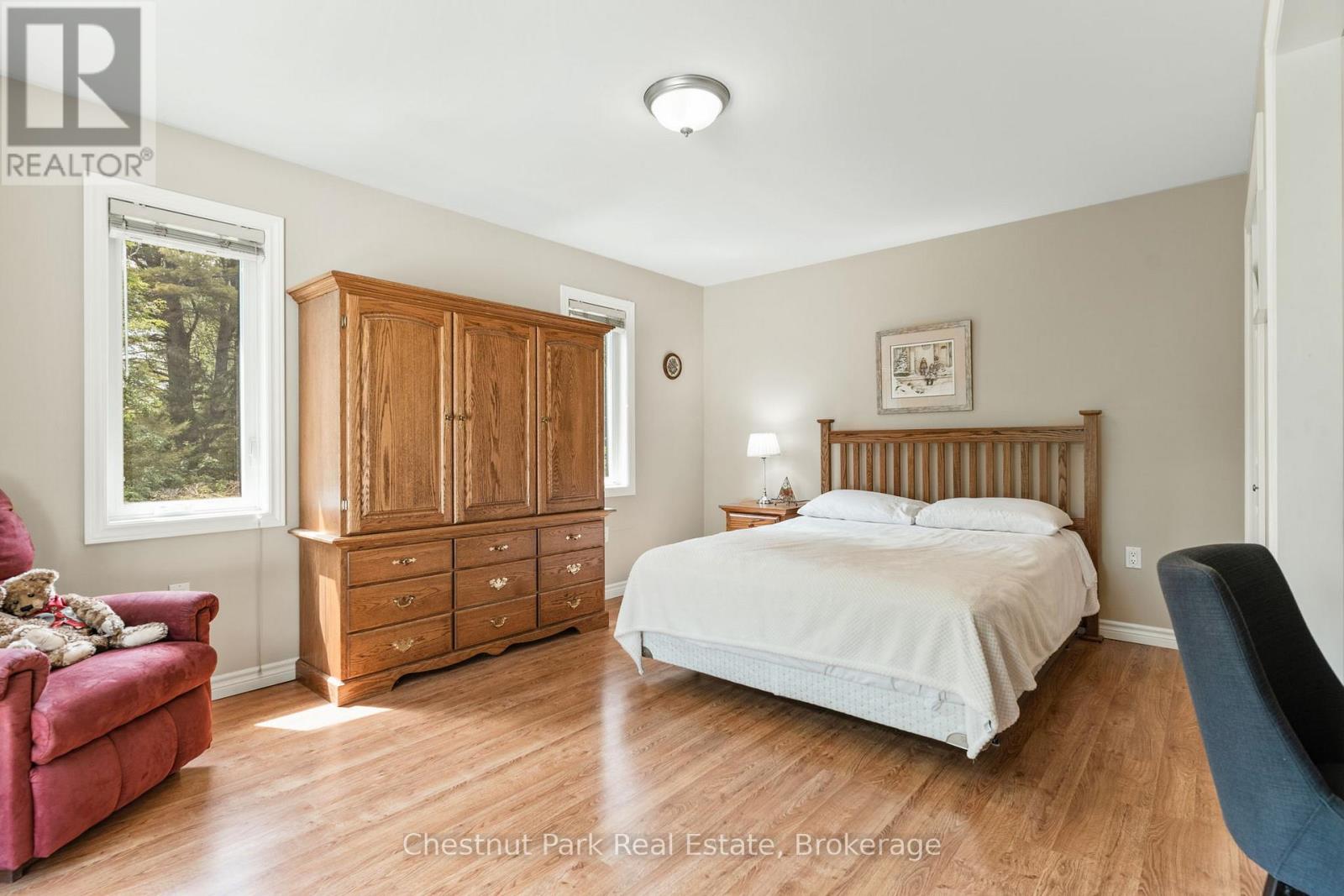 1054 Green Lake Road, Algonquin Highlands, Ontario  K0M 1J1 - Photo 14 - X12247900