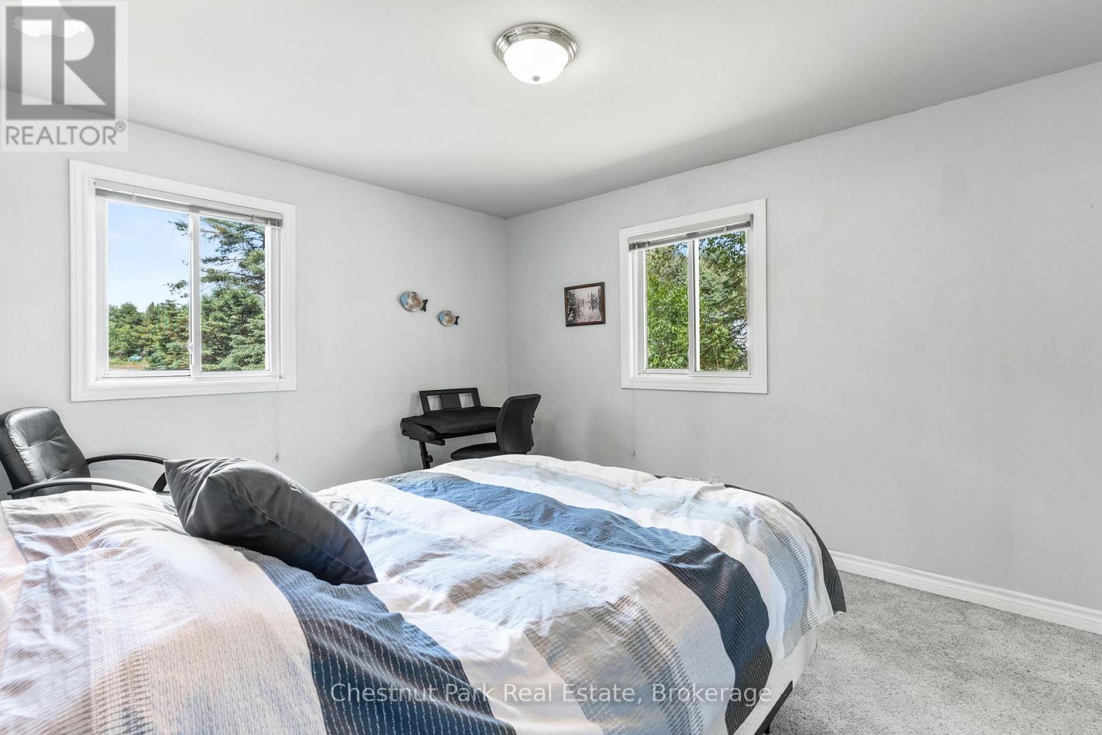 1054 Green Lake Road, Algonquin Highlands, Ontario  K0M 1J1 - Photo 18 - X12247900