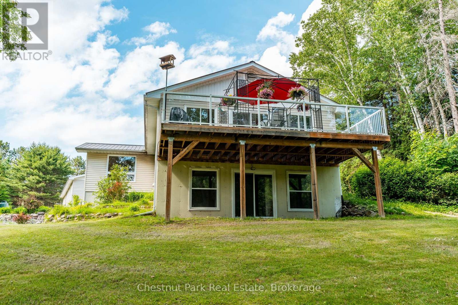 1054 Green Lake Road, Algonquin Highlands, Ontario  K0M 1J1 - Photo 35 - X12247900