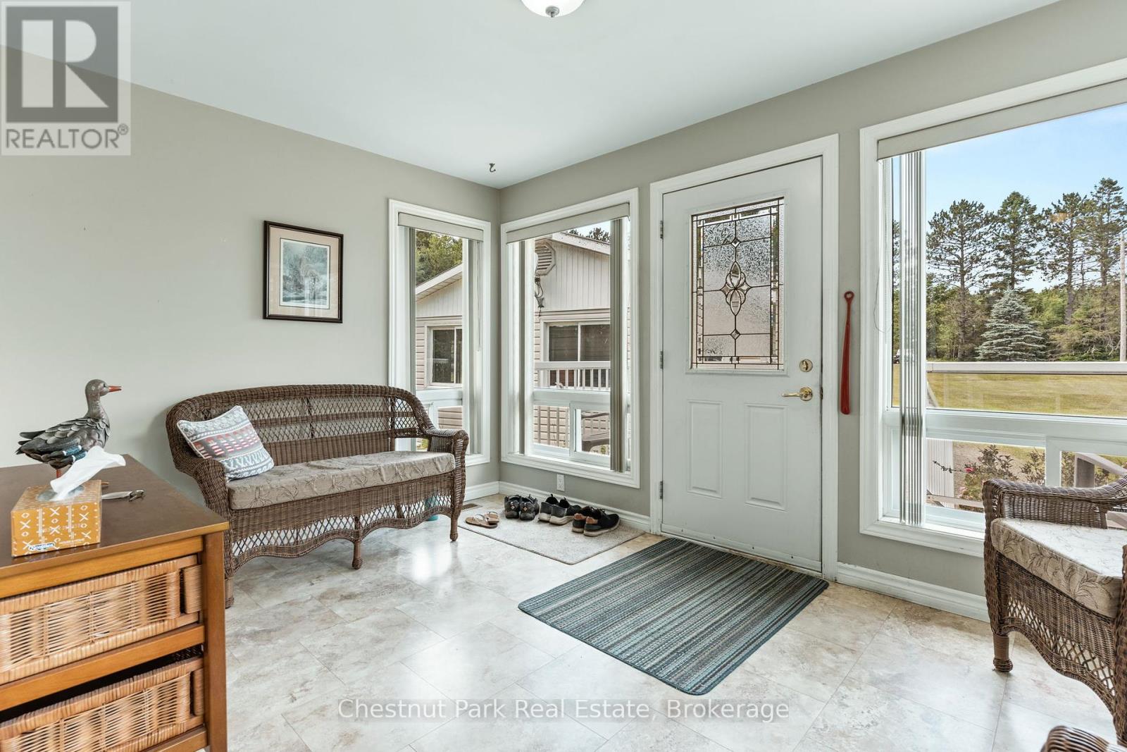 1054 Green Lake Road, Algonquin Highlands, Ontario  K0M 1J1 - Photo 5 - X12247900